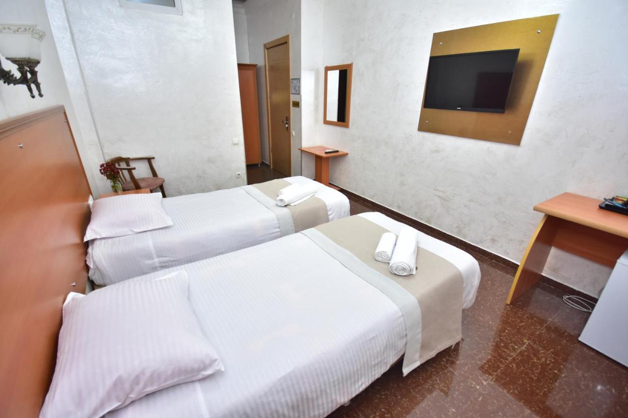 Hotel Chao Батумі Екстер'єр фото